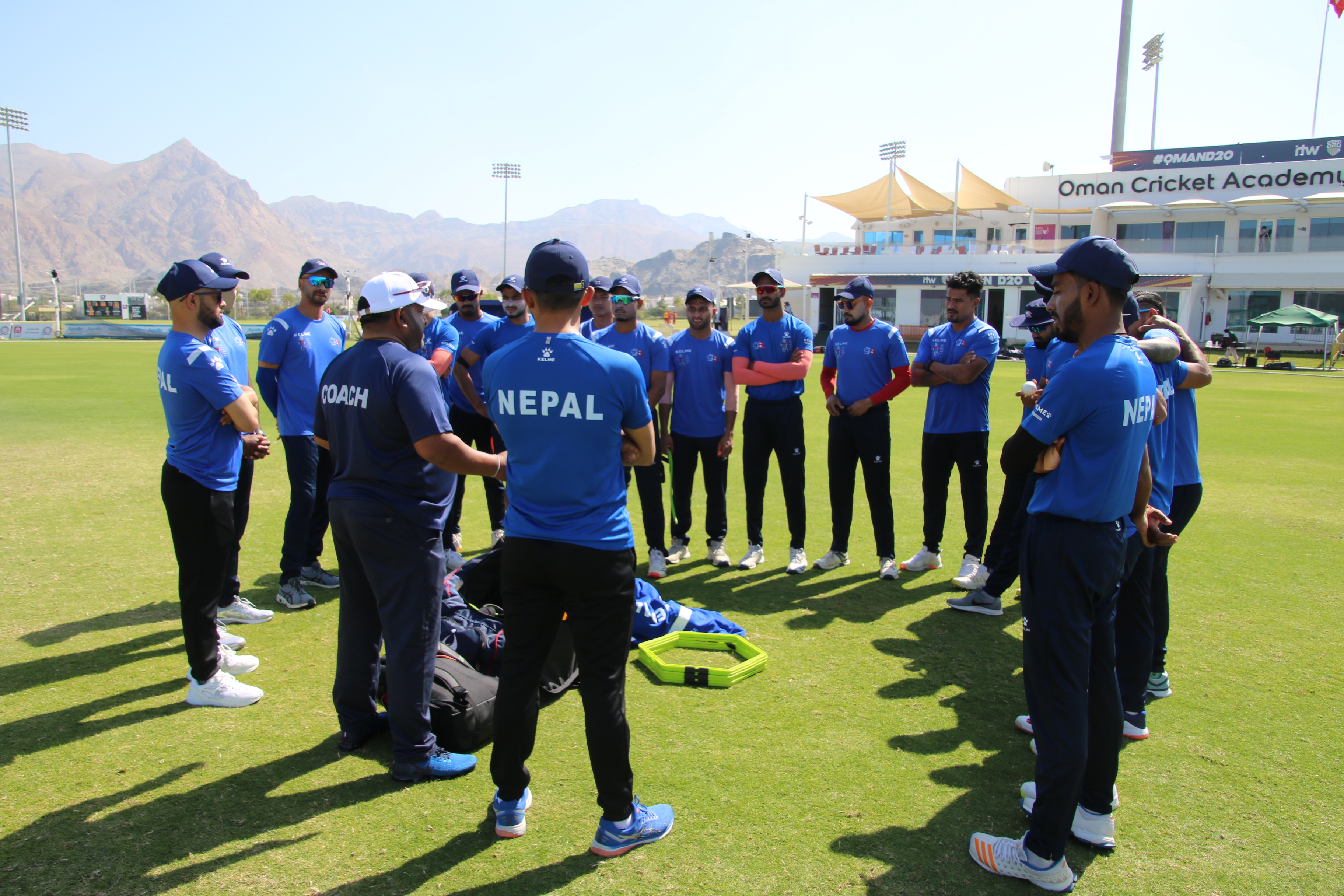 ओमानमा पसिना बगाउँदै नेपाली क्रिकेट टिम (फोटो फिचर) 